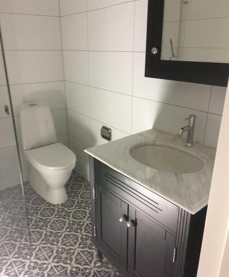 Grebbestad Laegenheter Exterior foto